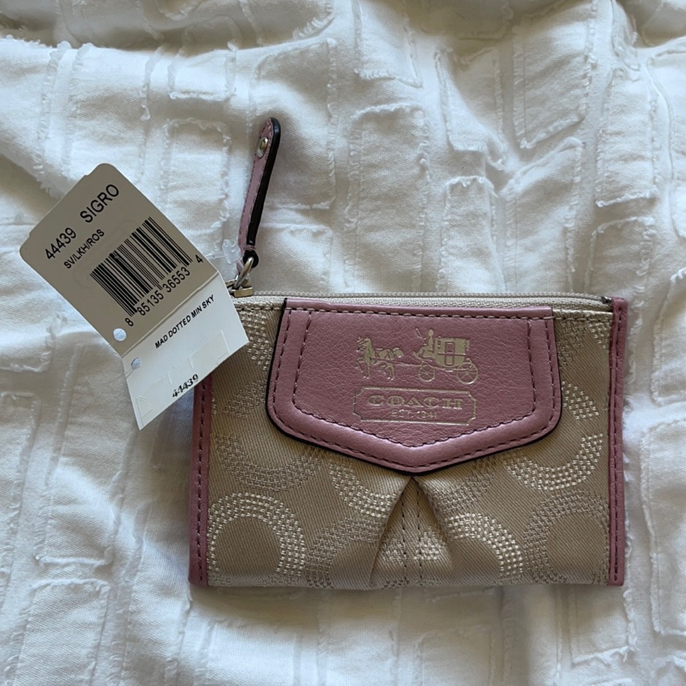 Coach mini pink/dotted skinny wallet